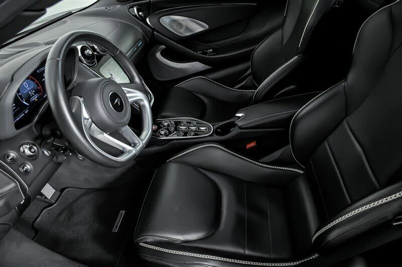 2021 McLaren GT - Image 17 of 31