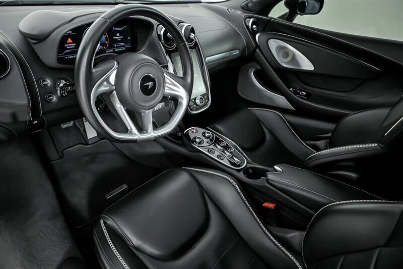 2021 McLaren GT - Image 16 of 31