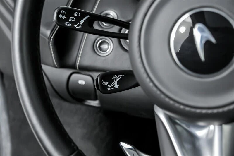 2021 McLaren GT - Image 24 of 31