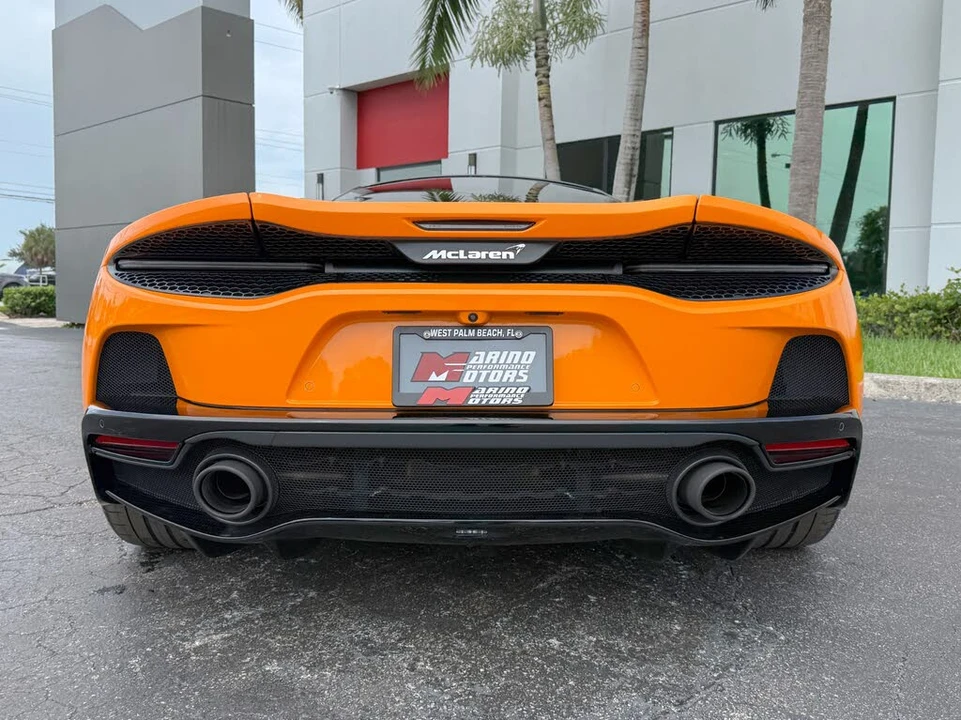 2021 McLaren GT - Image 19 of 31