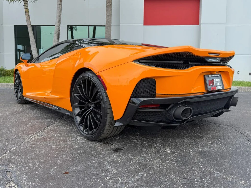 2021 McLaren GT - Image 17 of 31