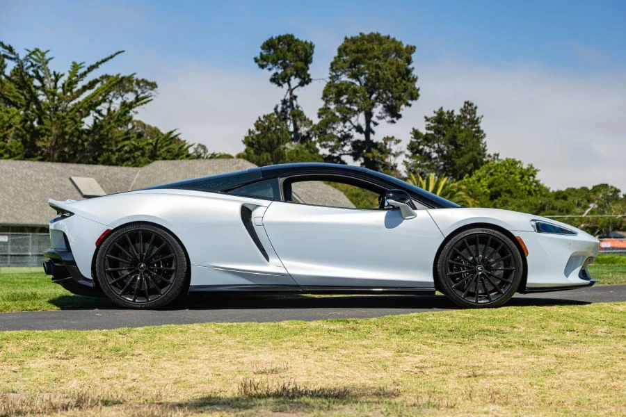 2021 McLaren GT - Image 2 of 21