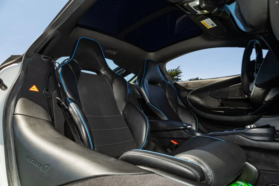 2021 McLaren GT - Image 17 of 21