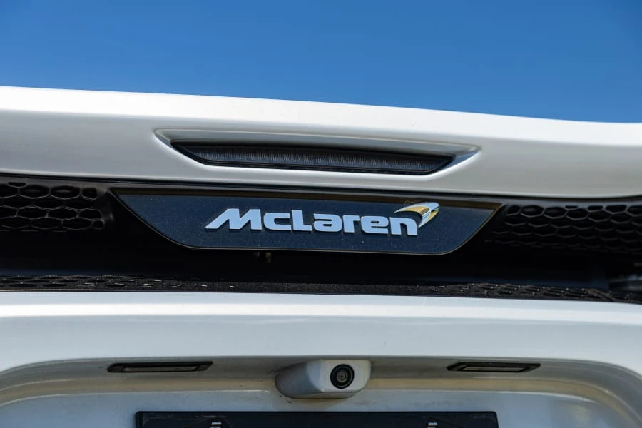 2021 McLaren GT - Image 9 of 21