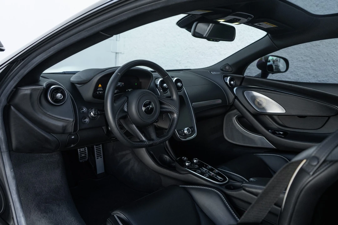 2021 McLaren GT - Image 5 of 21