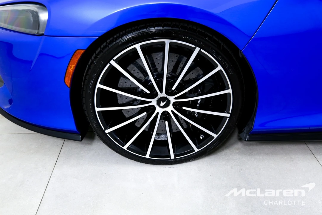 2021 McLaren GT - Image 27 of 31
