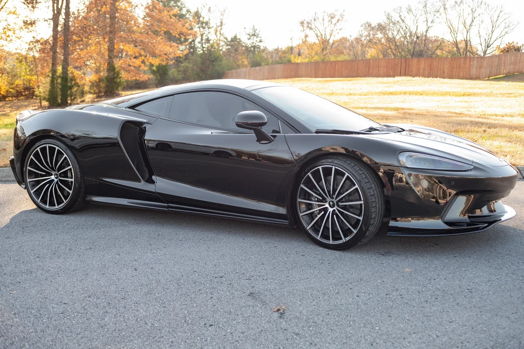 2021 McLaren GT - Image 3 of 31