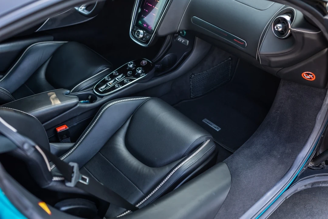2021 McLaren GT - Image 6 of 12