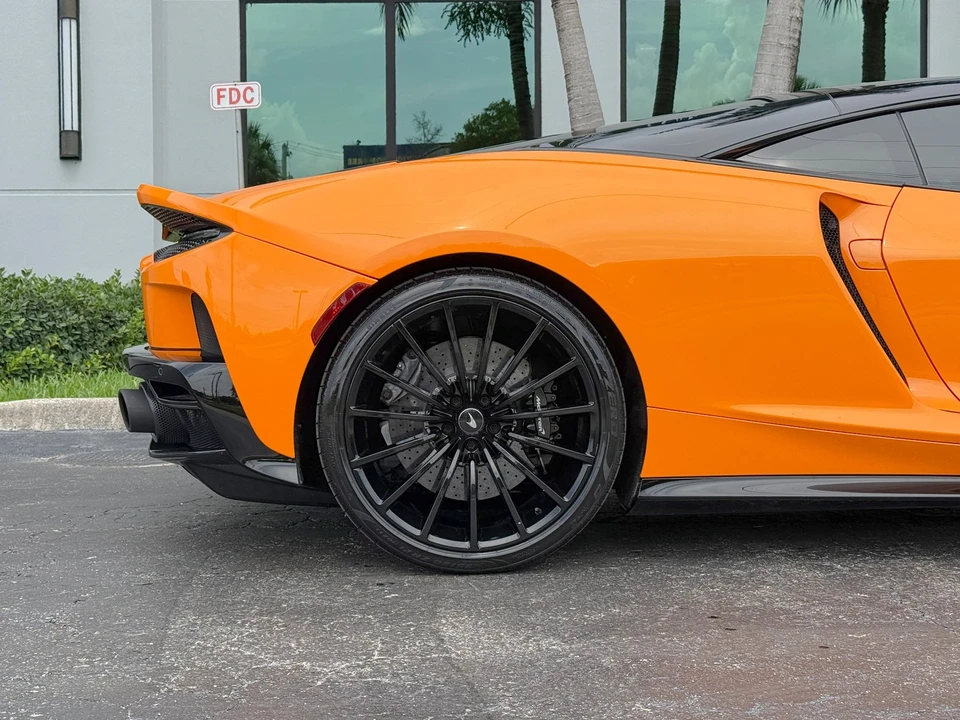 2021 McLaren GT - Image 5 of 31