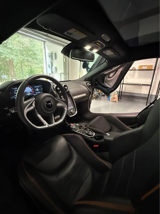 2021 McLaren GT - Image 6 of 10
