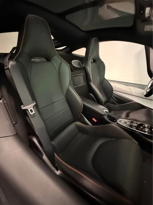 2021 McLaren GT - Image 5 of 10