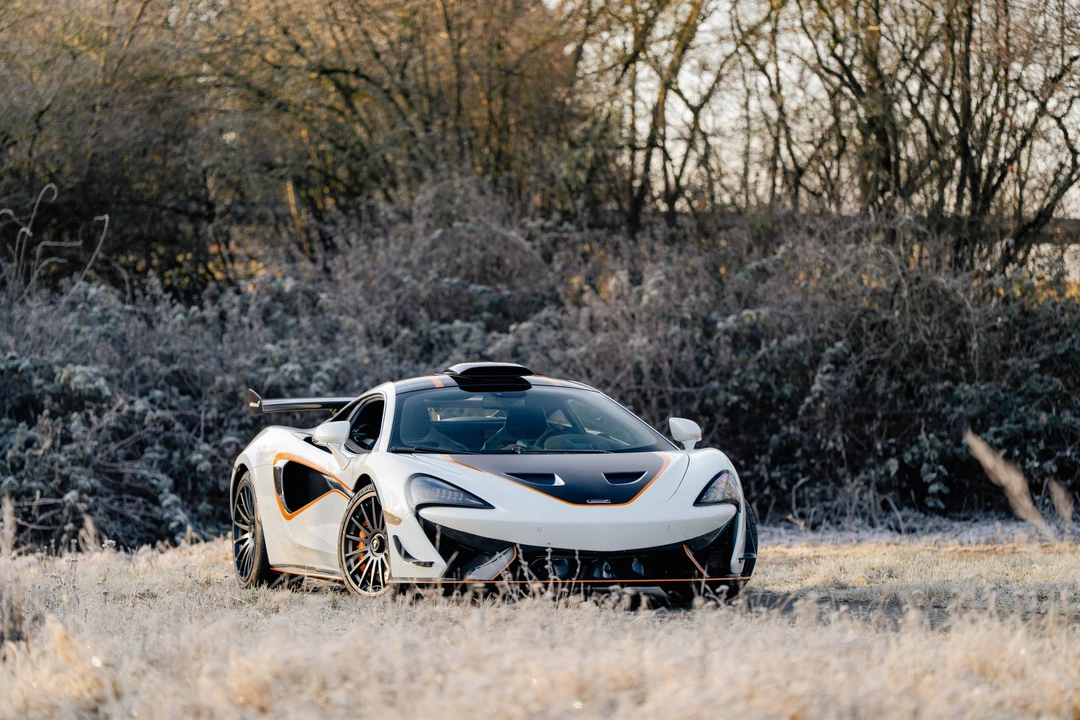 2021 McLaren 620R - Image 12 of 31