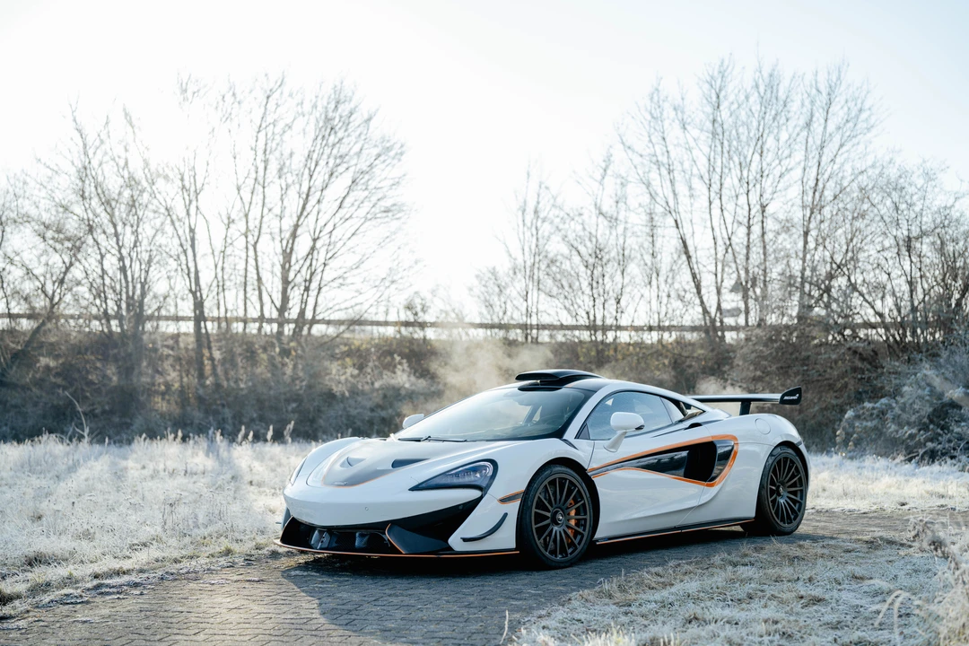 2021 McLaren 620R - Image 9 of 31