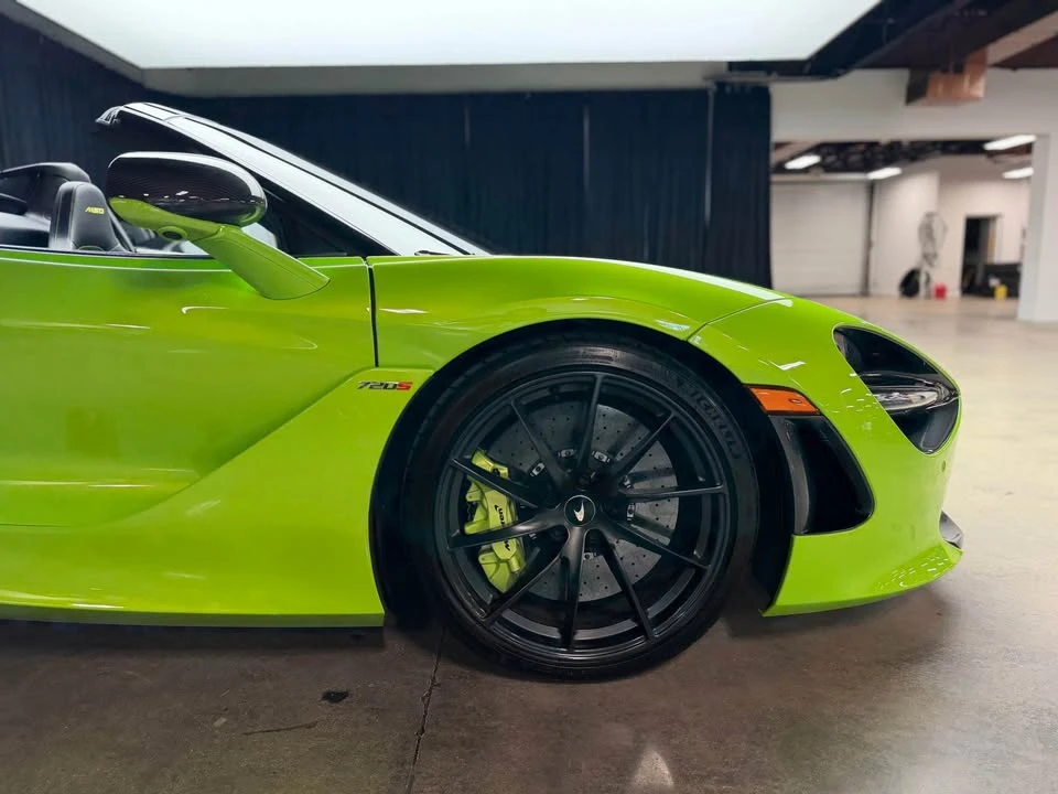 2021 McLaren 720S Spider - Image 8 of 18