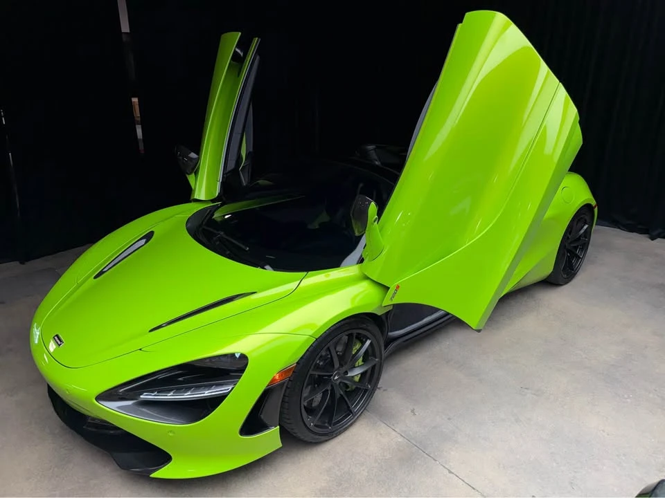 2021 McLaren 720S Spider - Image 11 of 18