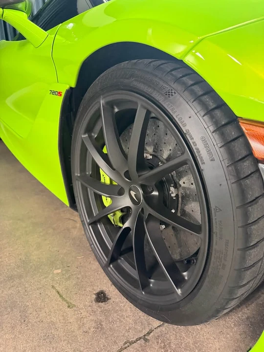 2021 McLaren 720S Spider - Image 3 of 9
