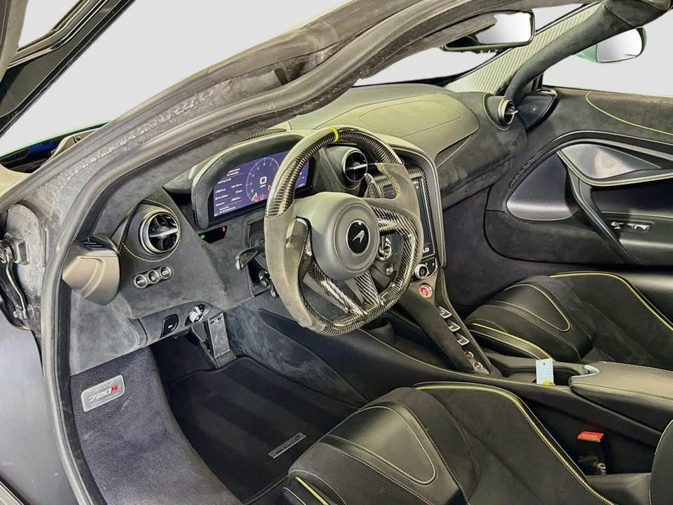 2021 McLaren 720S - Image 4 of 12