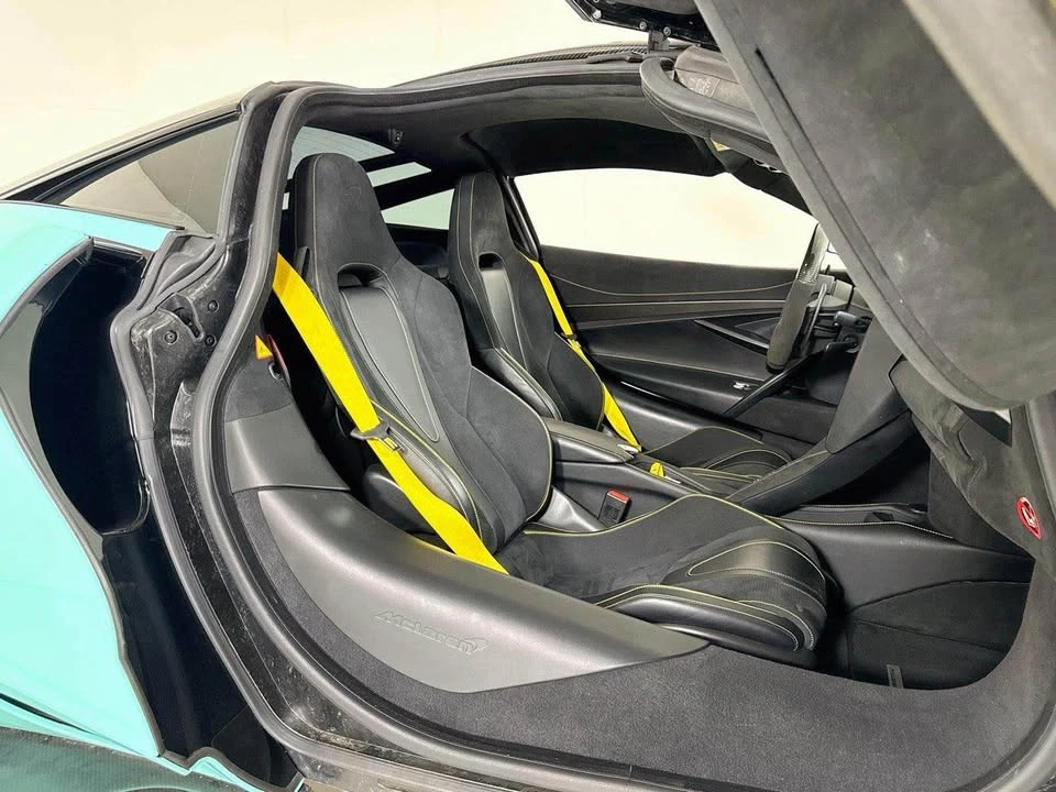 2021 McLaren 720S - Image 9 of 12