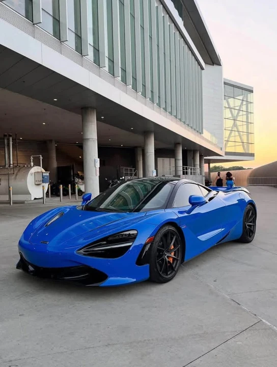 2021 McLaren 720S - Image 2 of 9
