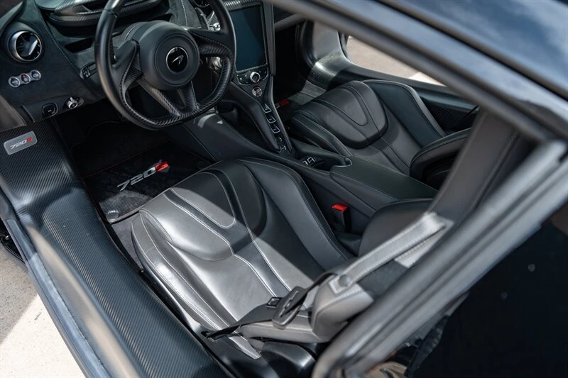 2021 McLaren 720S Spider - Image 2 of 20