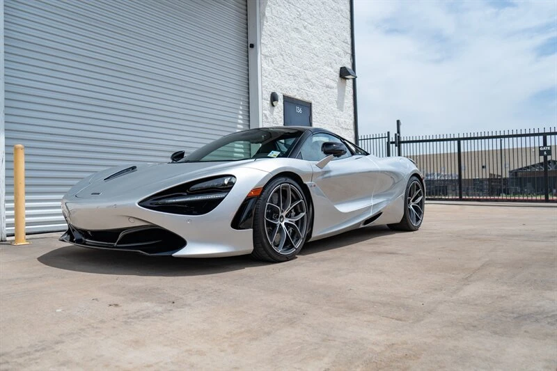 2021 McLaren 720S Spider - Image 8 of 20