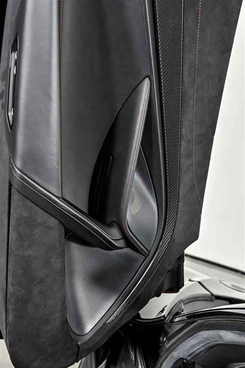 2021 McLaren 720S Spider - Image 19 of 20