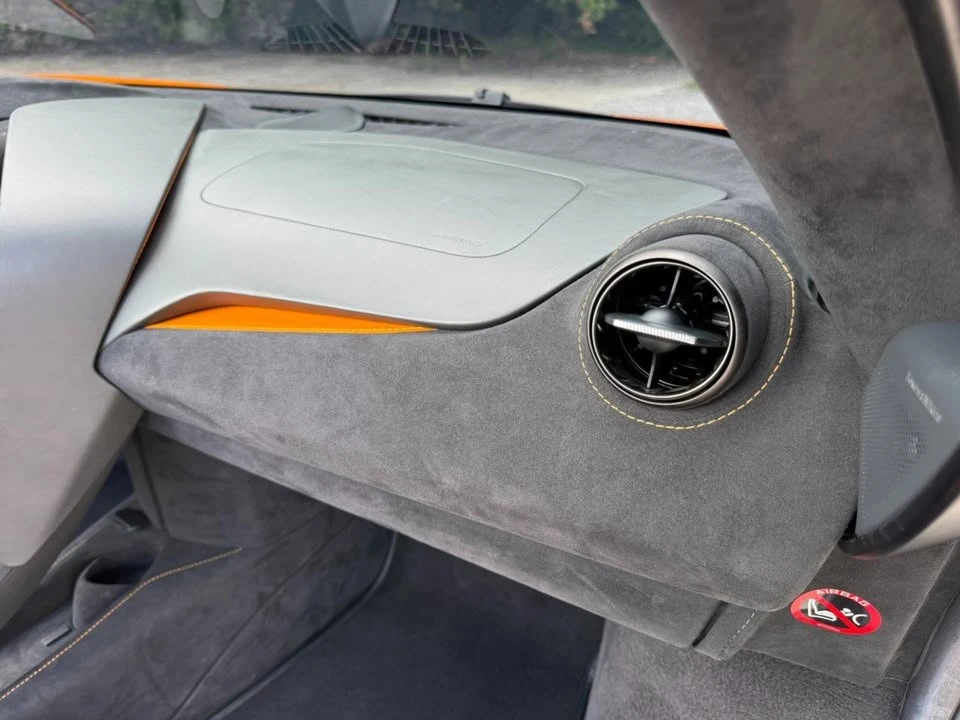 2021 McLaren 720S Spider - Image 19 of 20