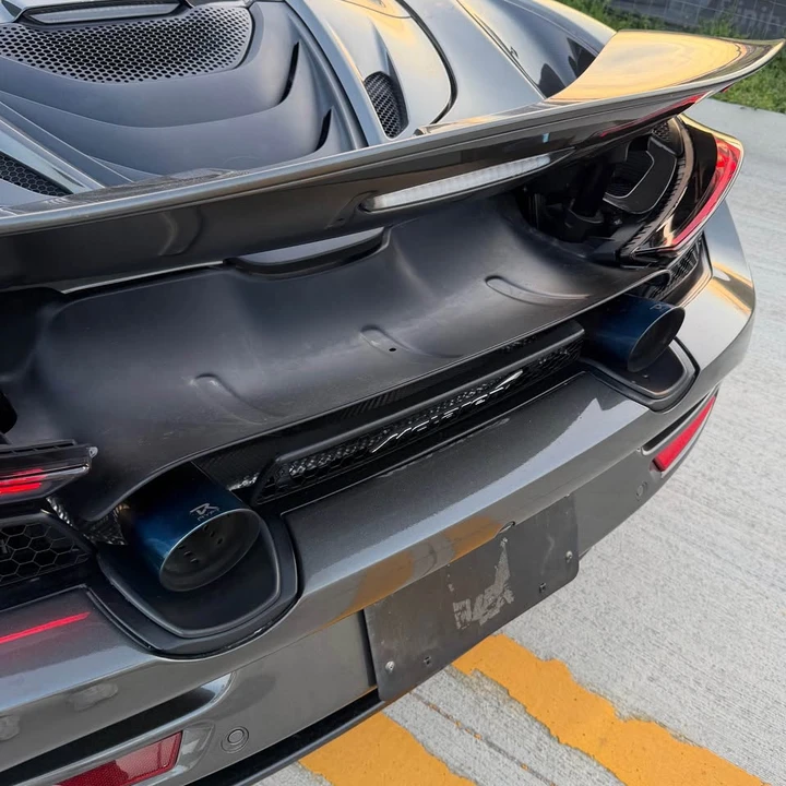 2021 McLaren 720S Spider - Image 13 of 18