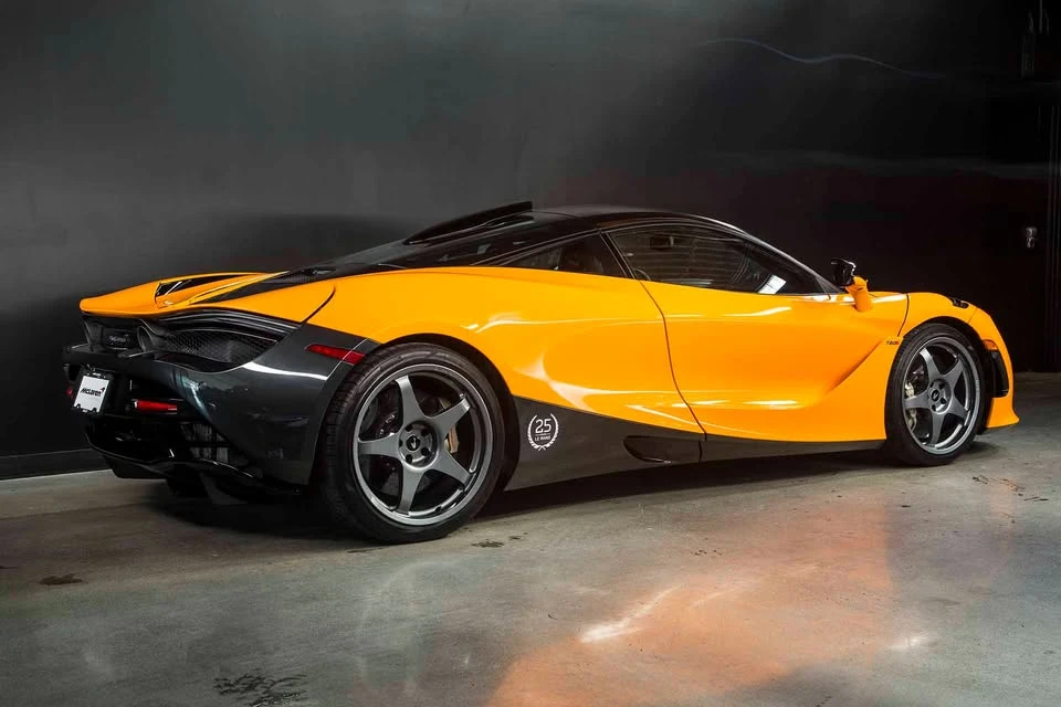 2021 McLaren 720S - Image 7 of 20