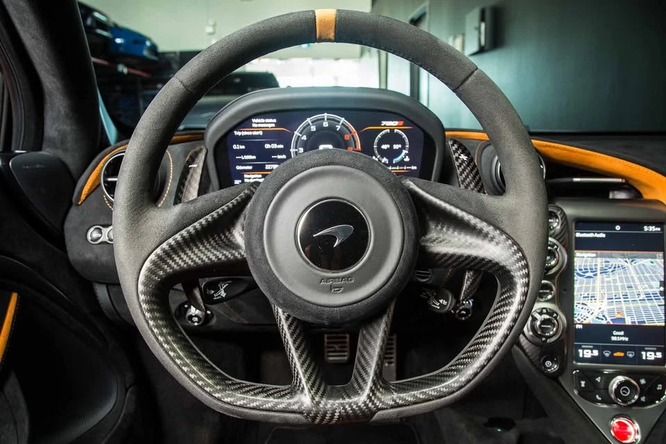 2021 McLaren 720S - Image 14 of 20