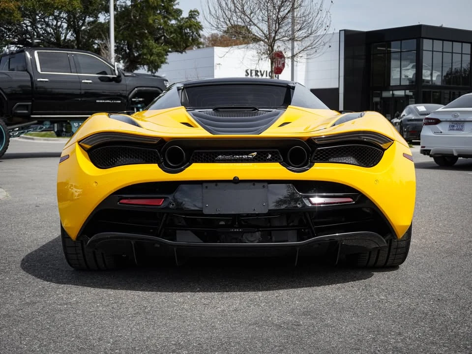 2021 McLaren 720S - Image 10 of 20