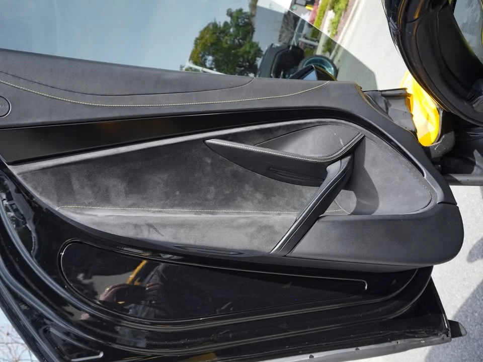 2021 McLaren 720S - Image 14 of 20