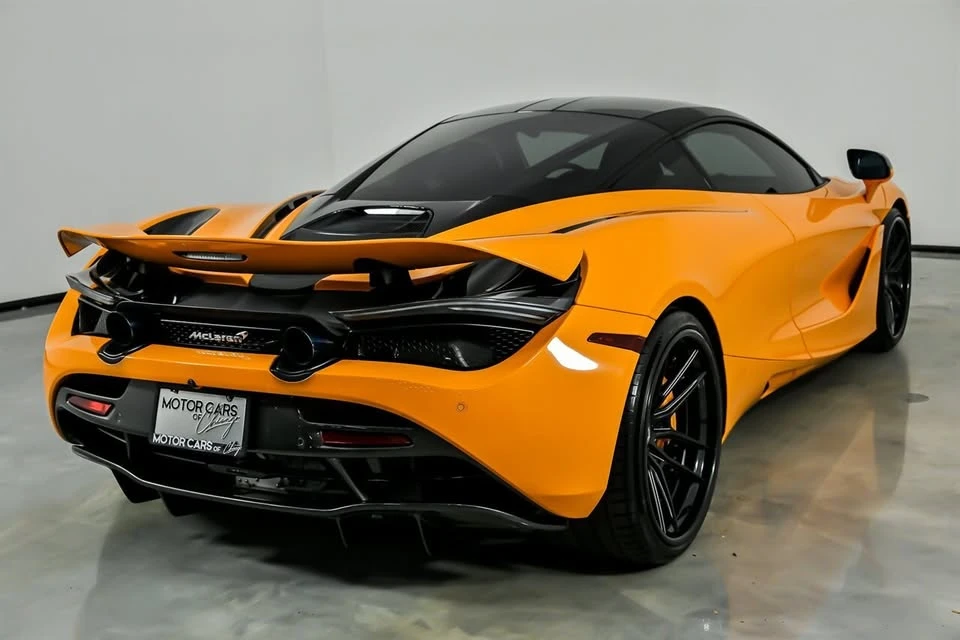 2021 McLaren 720S - Image 13 of 20
