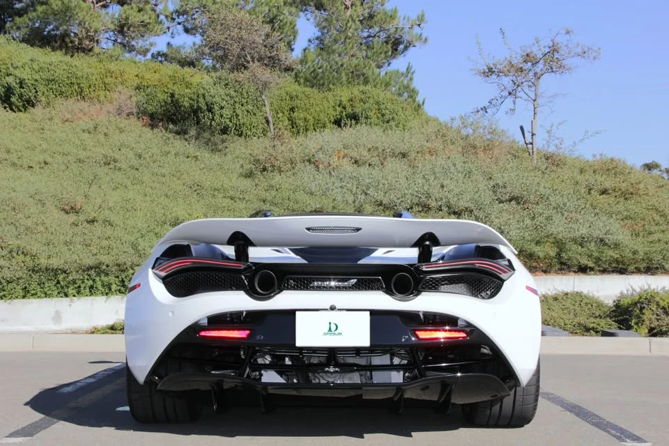 2021 McLaren 720S Spider - Image 7 of 20
