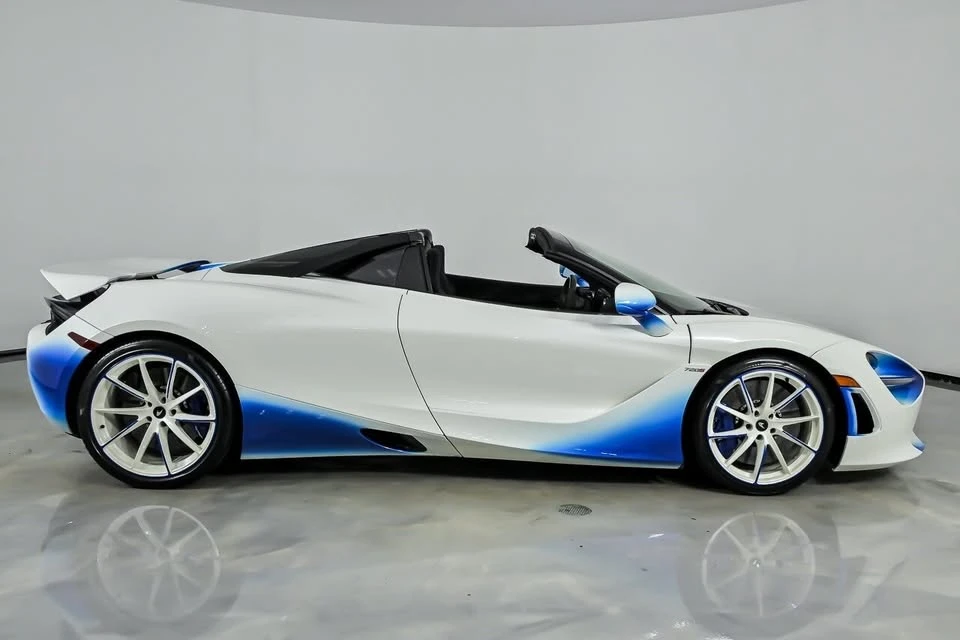 2021 McLaren 720S Spider - Image 14 of 20