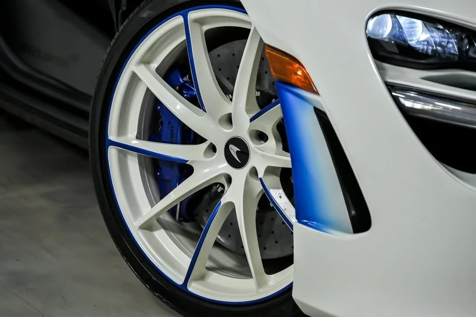 2021 McLaren 720S Spider - Image 4 of 20