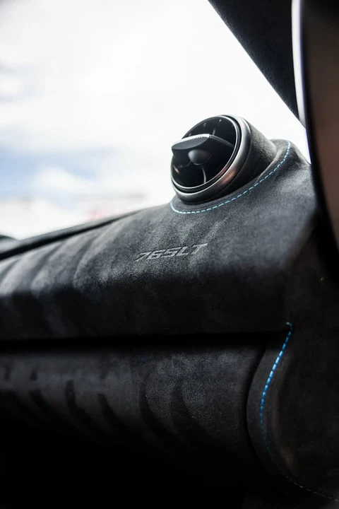 2021 McLaren 765LT - Image 15 of 18