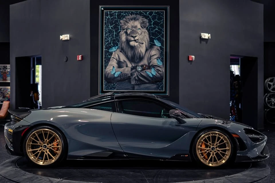 2021 McLaren 765LT - Image 15 of 20