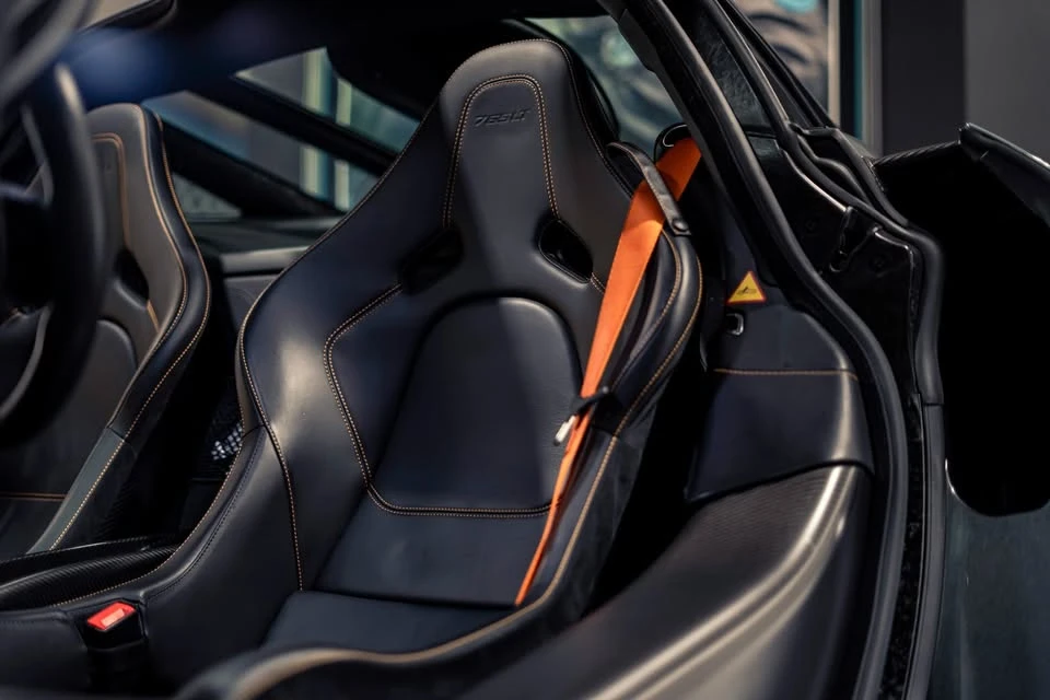 2021 McLaren 765LT - Image 20 of 20