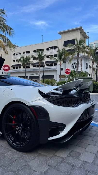 2021 McLaren 765LT - Image 3 of 7