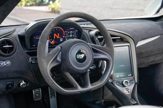 2021 McLaren 765LT - Image 5 of 9