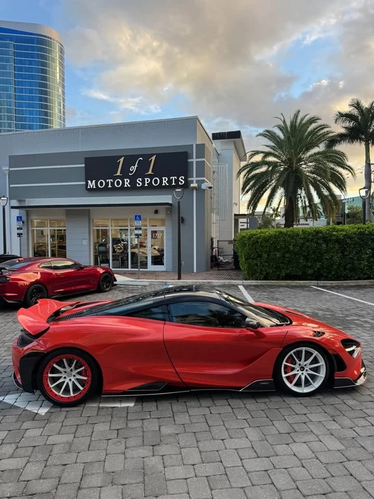 2021 McLaren 765LT - Image 7 of 11