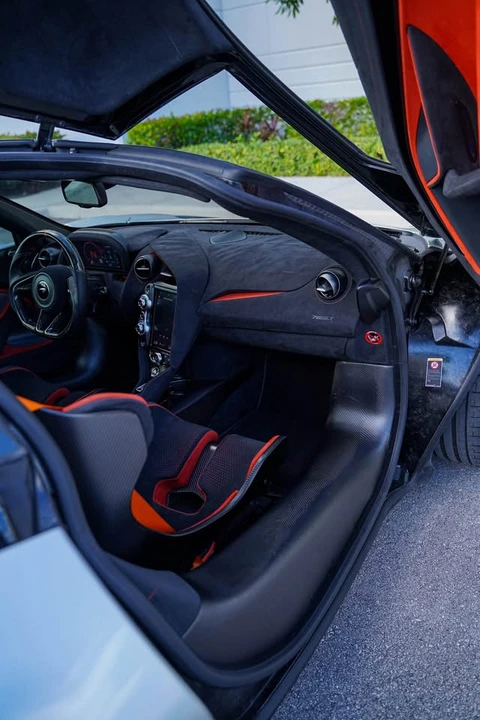 2021 McLaren 765LT - Image 9 of 15