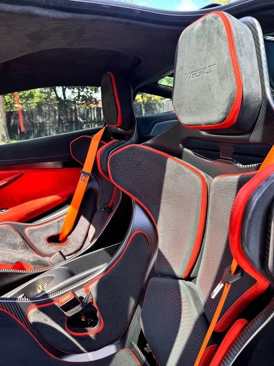 2021 McLaren 765LT - Image 6 of 6