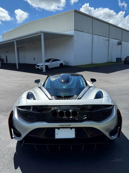 2021 McLaren 765LT - Image 4 of 6