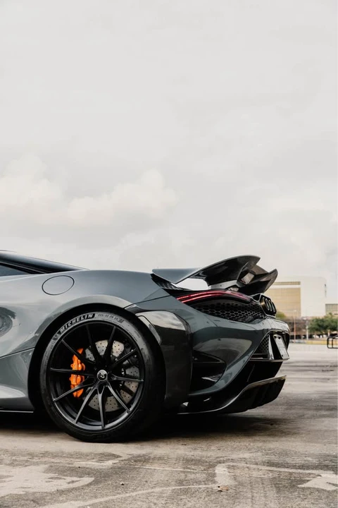 2021 McLaren 765LT - Image 7 of 20