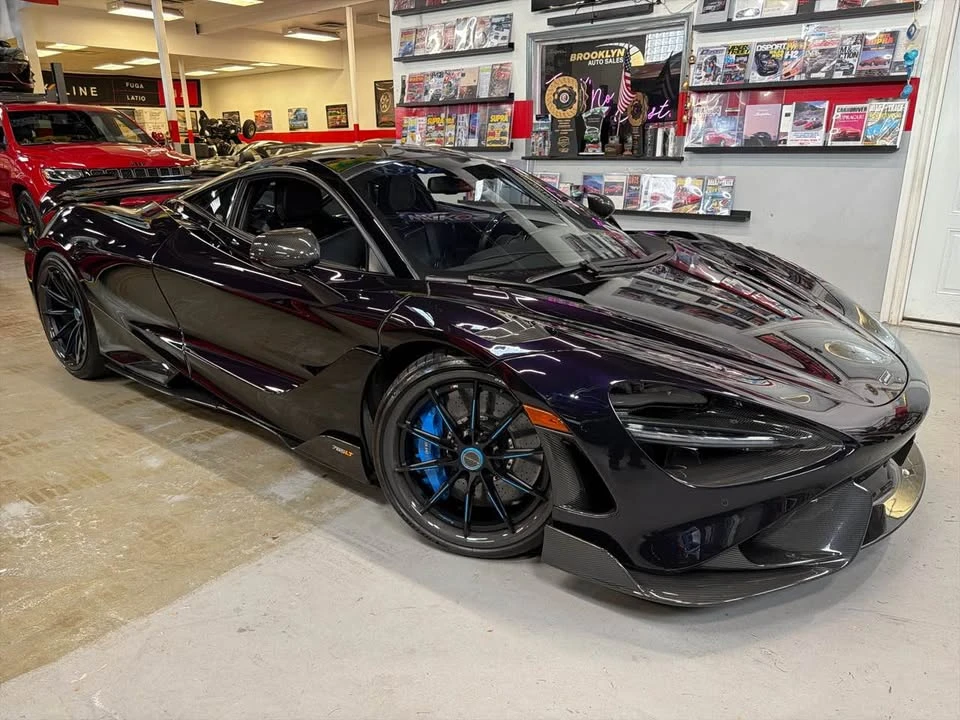 2021 McLaren 765LT - Image 2 of 20