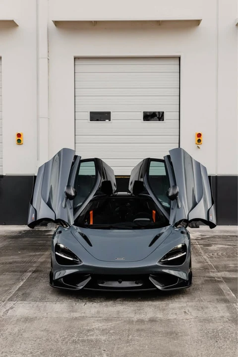 2021 McLaren 765LT - Image 9 of 20