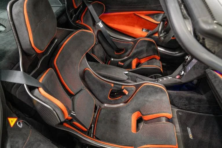 2021 McLaren 765LT - Image 9 of 17