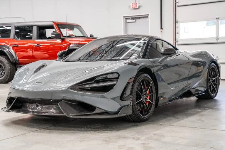 2021 McLaren 765LT - Image 2 of 17